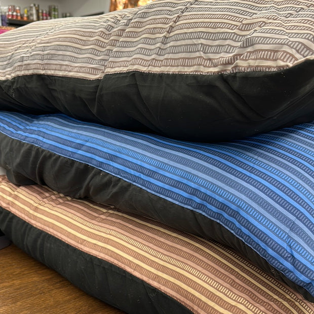 Aspen Pet Assorted Colors Stripe Rectangular Pillow Bed 27 x 36"